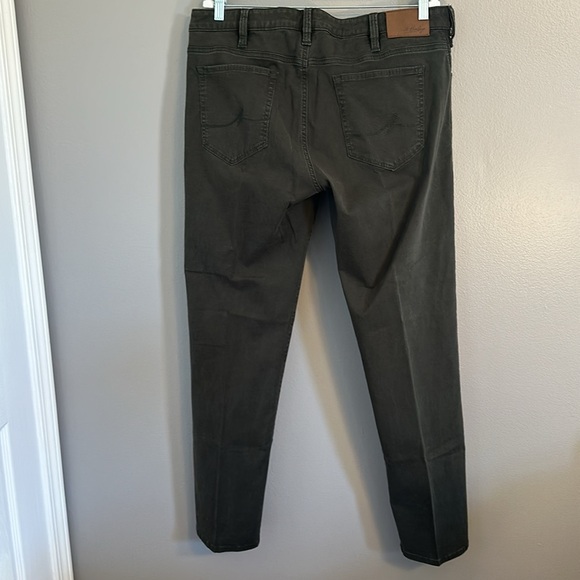 34 Heritage green pants mid rise, straight 40/32 - Picture 4 of 4